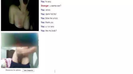 Seksspeeltje geeft veel plezier aan lesbiennes gratis hd pornofilm