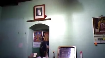 De man besloot te experimenteren in intimiteit met haar online gratis porno man