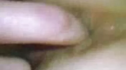 Guy watches geslacht van zijn roodharige extreme pornofilm vriendin