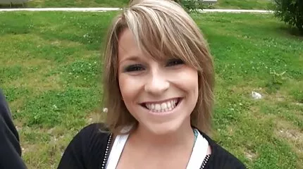 Rijpere vrouw free pornofilm cheats op echtgenoot met jong Faker voor Orgasmes