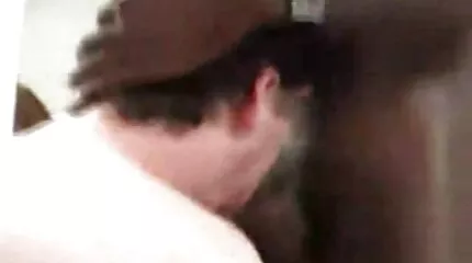 Als het buiten regent, wordt de kat sneller gratissexfilm hd nat