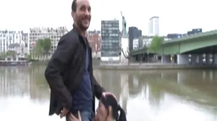 Zodra ik een blowjob heb gemist, kun je doggy style youtube gratis porno neuken