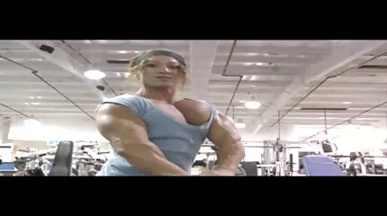 Blondine gratis porno movies in slipje krijgt een krachtig orgasme