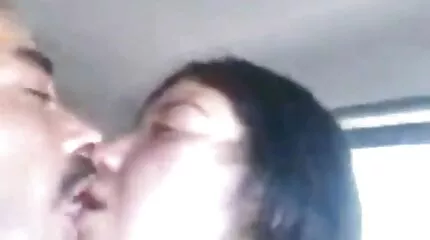 Bruin-haired free pornofilm ultra-cutie prompt ingestemd met gang-bang