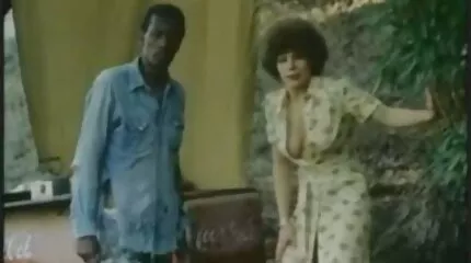 Brunette two lovers invited naar MFM in gratis pornfilms een keer