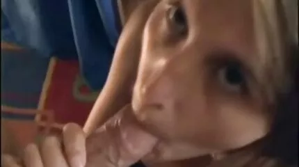 Vrouw ' s vriend is gratis porno folm ook niet vies van seks achter de toonbank